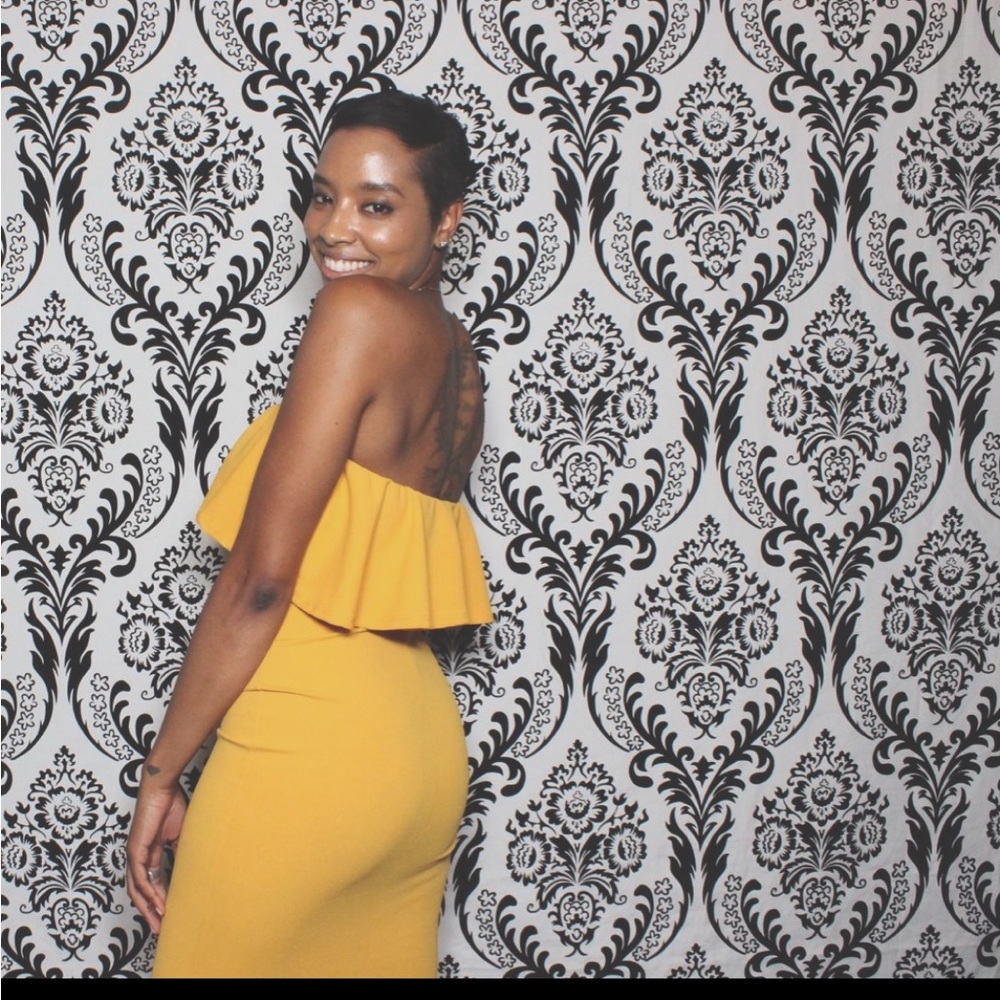 Fun Ruffle Fitted Dress - Picture 3 of 4